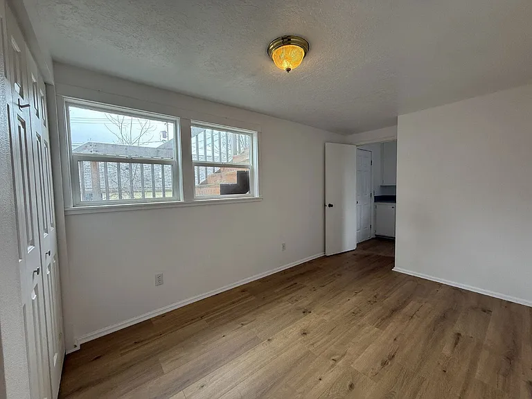 777 W 10th Ave #A — Photo 14