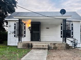 2611 Swanson Ct, Dallas, TX 75210