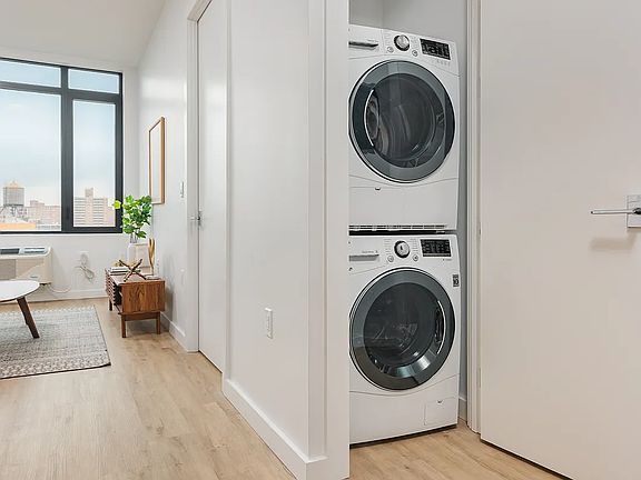 3rd image of 276 Grand Concourse APT 417