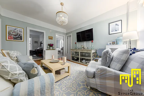 Rented by The Syper Group | media 12