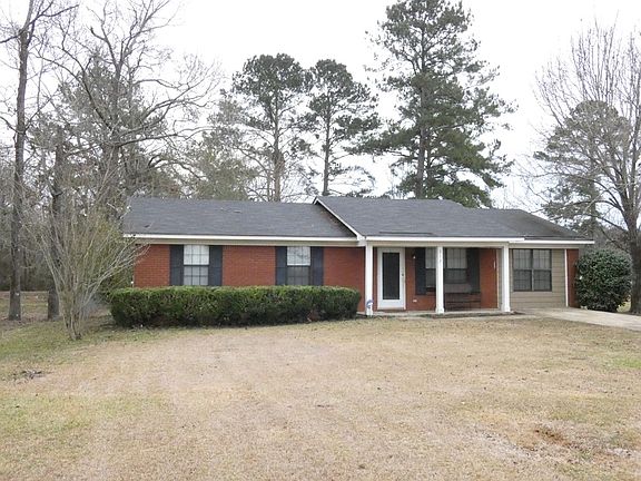 3rd image of 212 Leslie Hwy