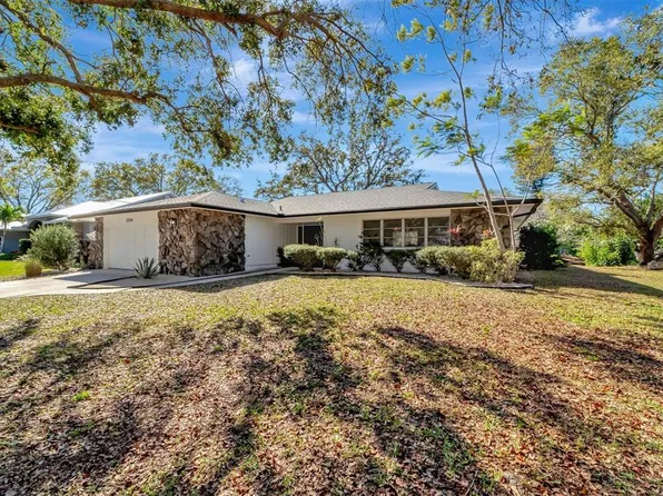 2534 River Ridge Dr, Sarasota, FL 34239