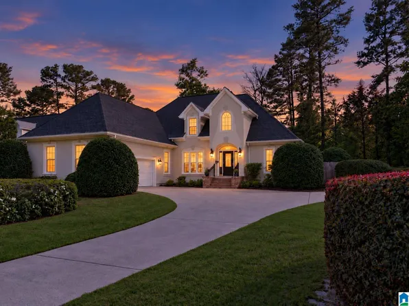 3557 Chippenham Dr, Birmingham, AL 35242