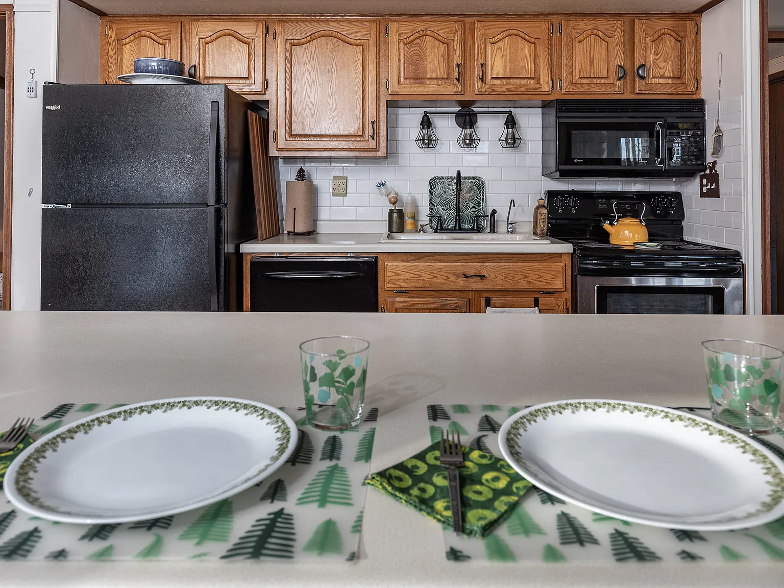 2 bed, 1800 sqft, $3,200 — Photo 4