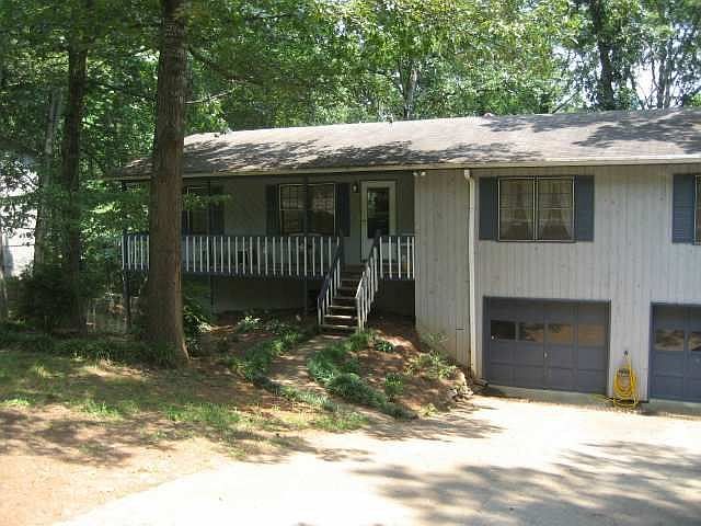1st image of 412 Riverlake Ct