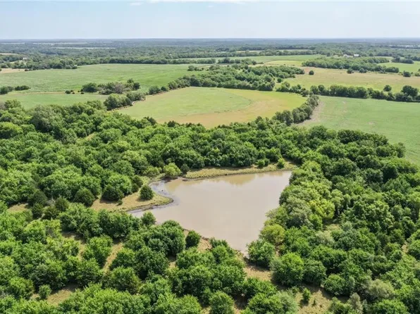 Delaware Rd, Pomona, KS 66076