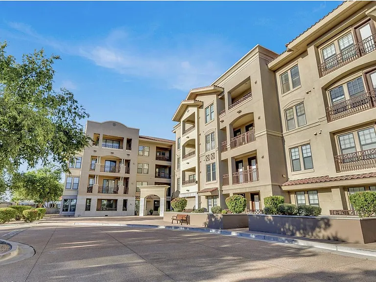 7291 N Scottsdale Rd #1001 — Photo 32