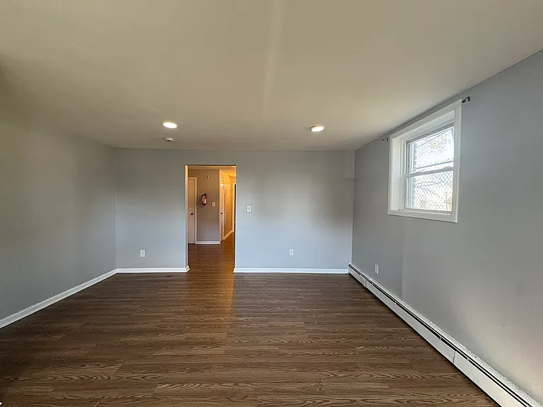 64 Harper Ave #B — Photo 5