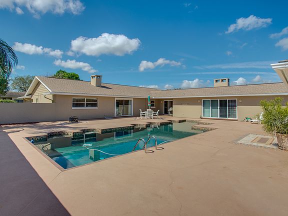 4th image of 16 Hermosa Dr