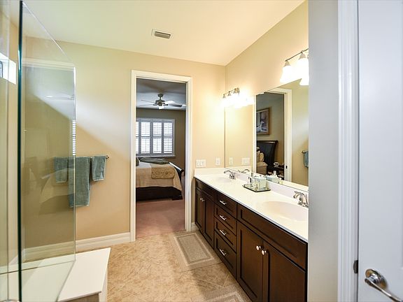 3rd image of 4858 68th Street Cir E