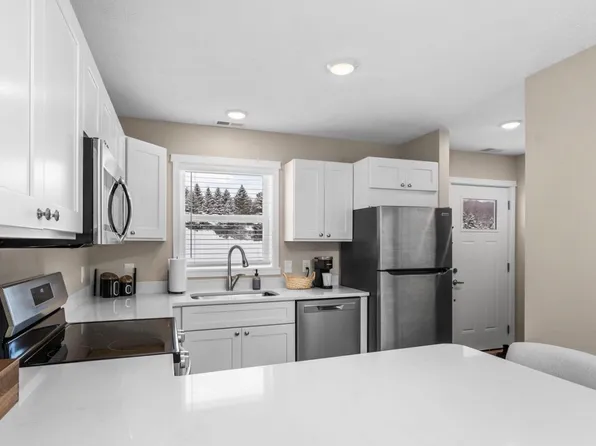 3788 Woodgate Dr, Traverse City, MI 49686