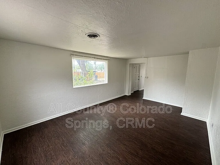 624 1/2 Yuma St — Photo 3