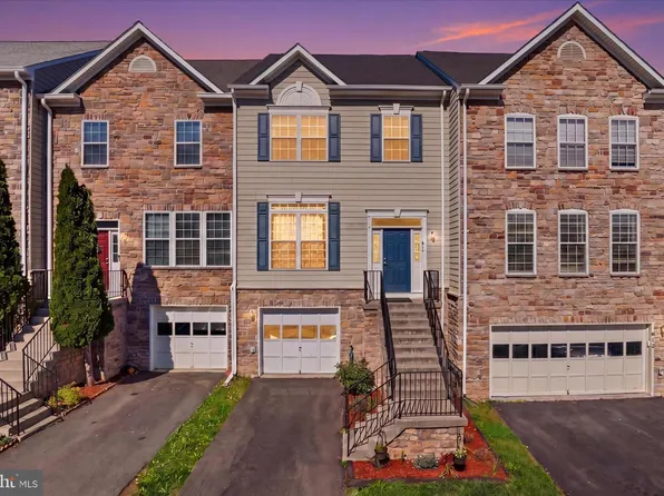 915 Buttonwood Ter NE, Leesburg, VA 20176