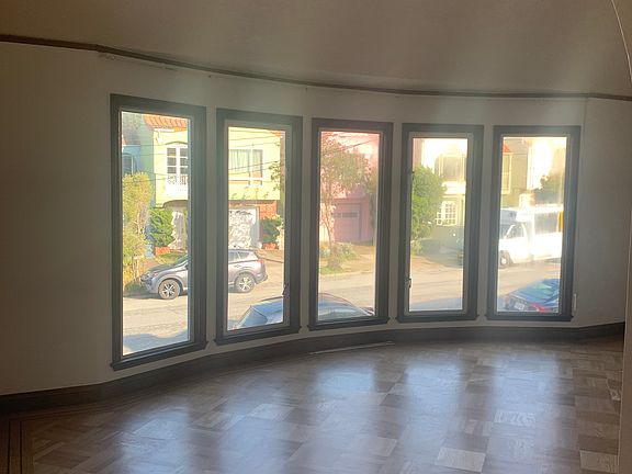 bay livingroom window