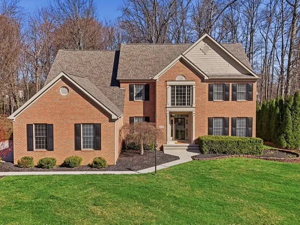 2589 Aikin Cir S, Lewis Center, OH 43035