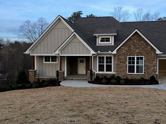 4th image of 8124 Cross Creek Dr