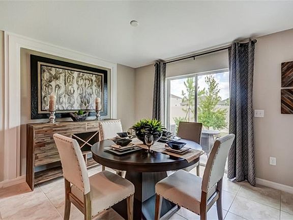 4th image of 3923 Kearsney Abbey Cir