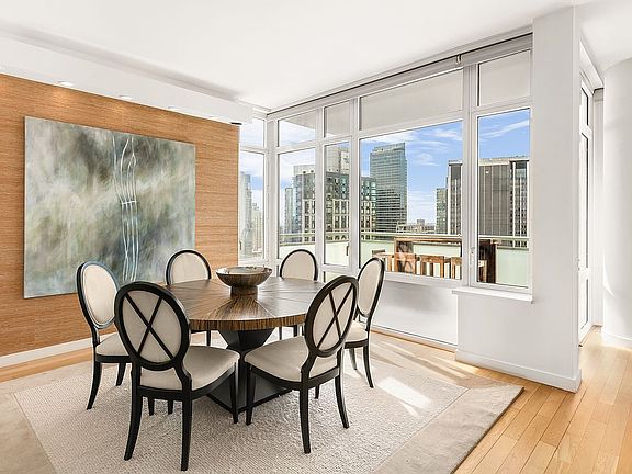 3rd image of 325 5th Ave APT 37A