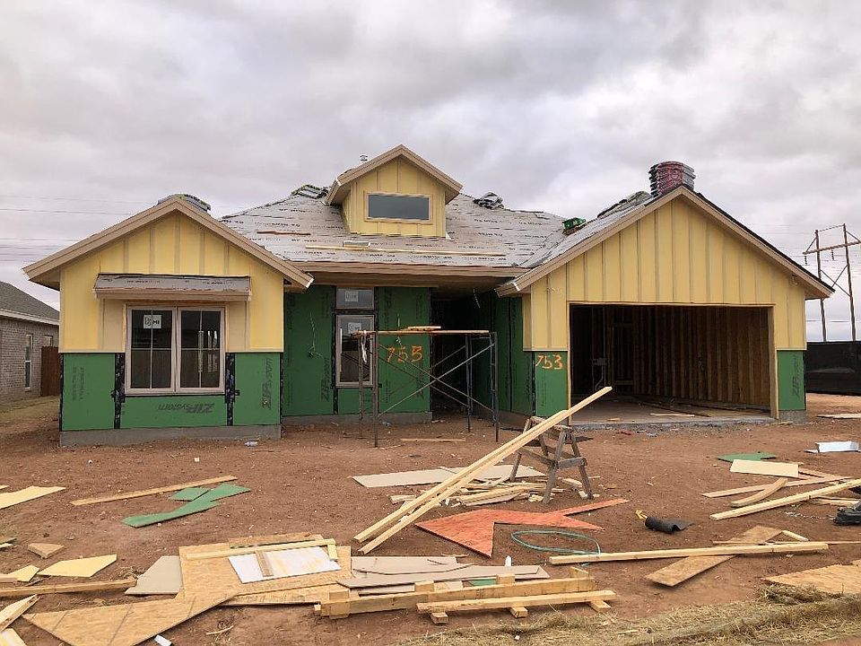 1st image of 753 Ventoso Cir