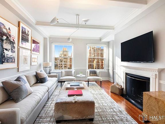 2nd image of 955 Lexington Ave #11B