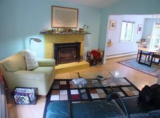 28 Rebecca Ln, Yarmouth, ME 04096