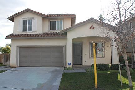 1st image of 653 Alderbery Ln