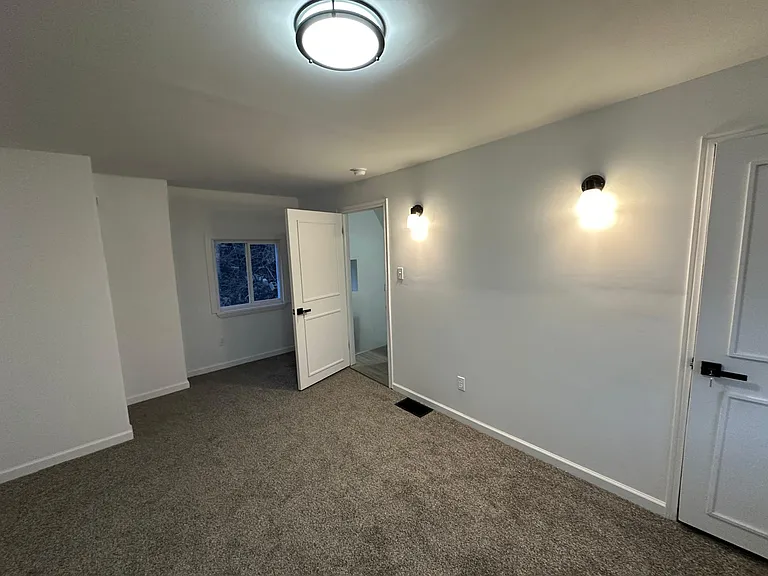 2323 Patterson Ave — Photo 27