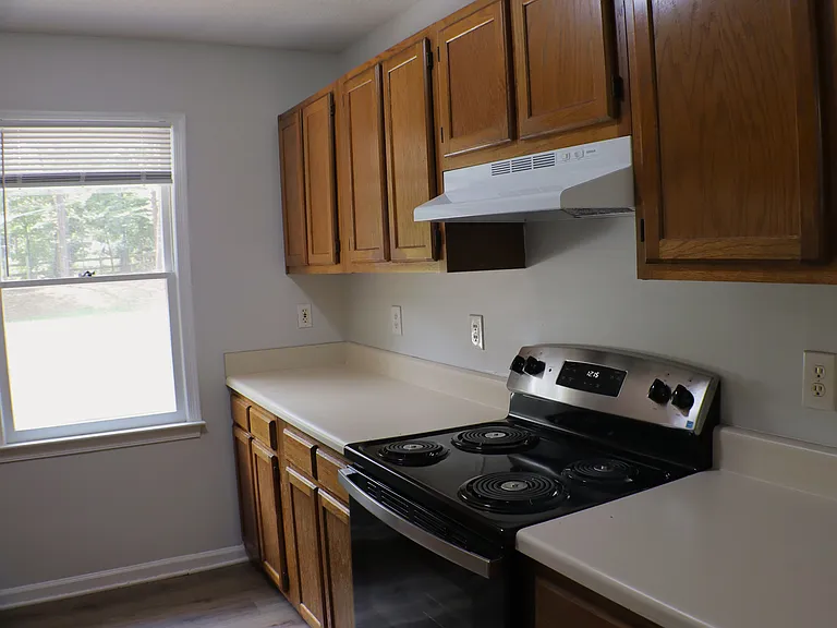 7009 Poplar Grove Trl — Photo 9