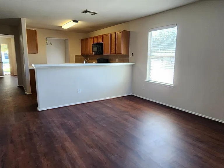 315 Sunset Colony Dr — Photo 7