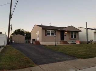 604 Heisley Dr, Columbus, OH 43207