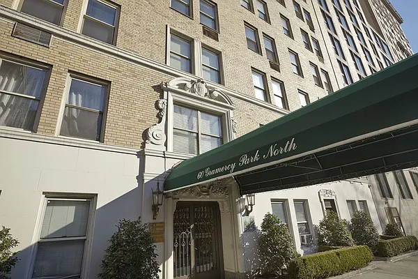 Sold by Corcoran | media 7