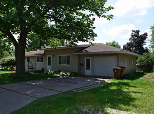 1924 Vermont Ave, Stevens Point, WI 54481