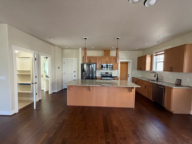 14908 NW Olive St — Photo 2