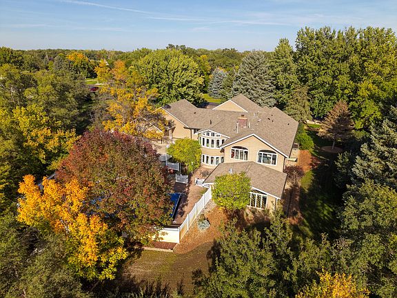 4th image of 1309 Ridge Rd