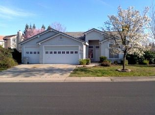 225 Singer Ln, Folsom, CA 95630