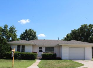 202 W 18th St, Concordia, KS 66901