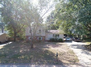 118 Larchwood Dr, Simpsonville, SC 29680