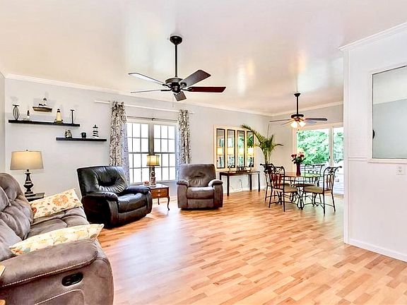 2nd image of 1606 Finnsbury Dr