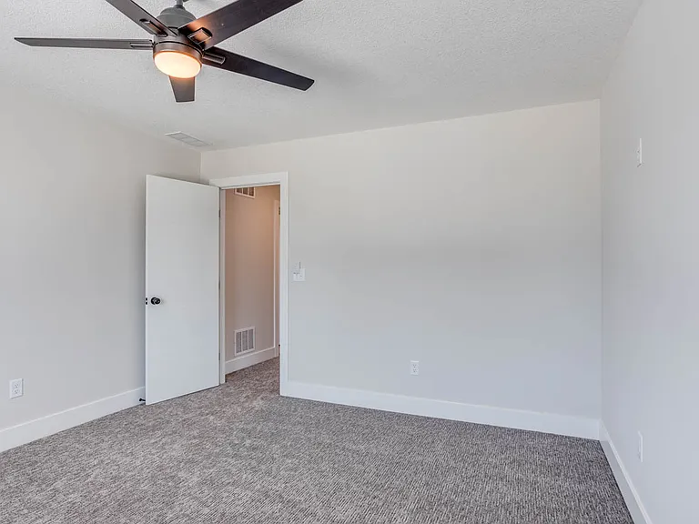 3554 N Tyler Ct #1 — Photo 27