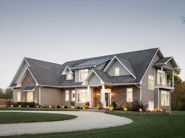 480 Township Road 150 E, Toulon, IL 61483