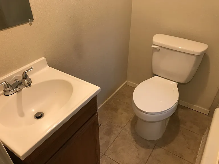 544 Hazel St #1-4 — Photo 3