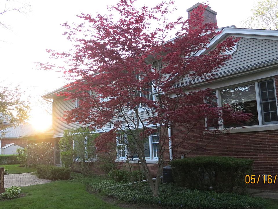2nd image of 844 Juniper Rd