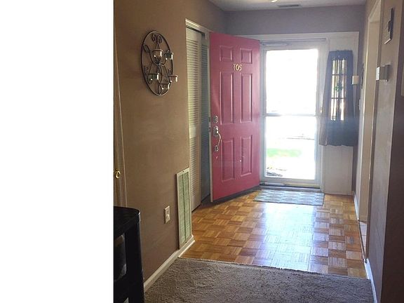 2nd image of 705 Lindsley Ct