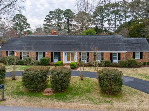 1103 Ditchley Rd, Virginia Beach, VA 23451