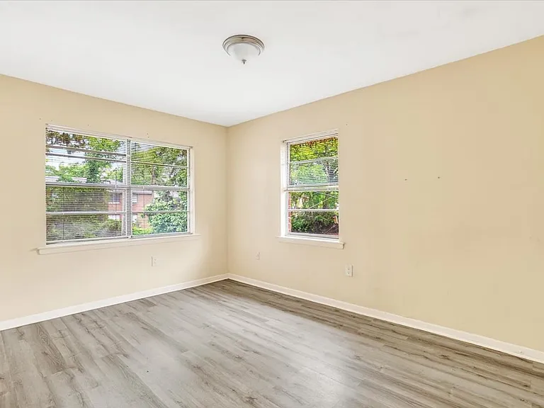 5340 Laroche Ave #4 — Photo 14