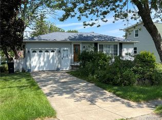 5114 Morgan Pkwy, Hamburg, NY 14075
