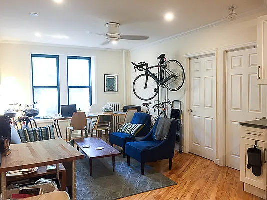Rented by Francine Realty | media 3
