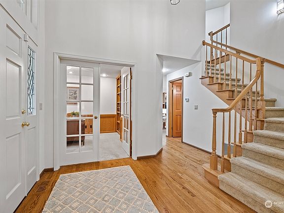 4th image of 13001 204 Place SE