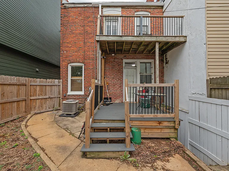 402 S Stafford Ave — Photo 28