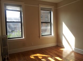 3018 41st St APT 2, Astoria, NY 11103